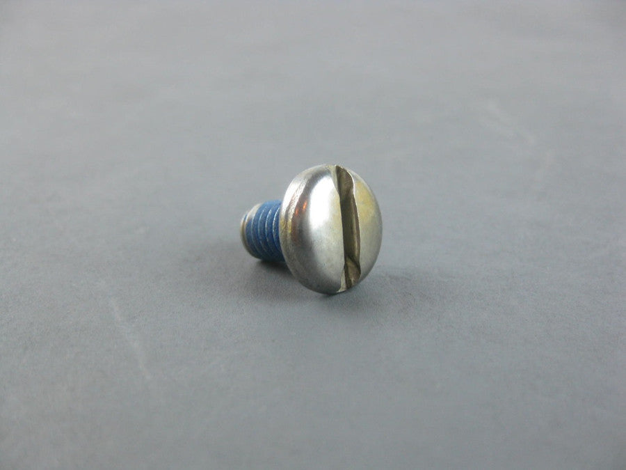 Titan Screw (310-090)